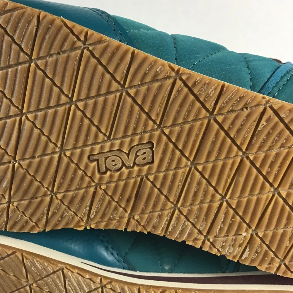 Teva Ember Mid Teal Burgundy Quilted Camp Bootie Slipper Sneakers 1106209 Mens 8